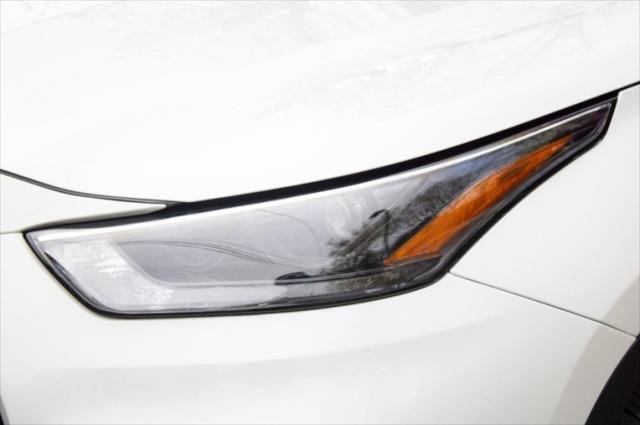 used 2023 Toyota Highlander car, priced at $34,885