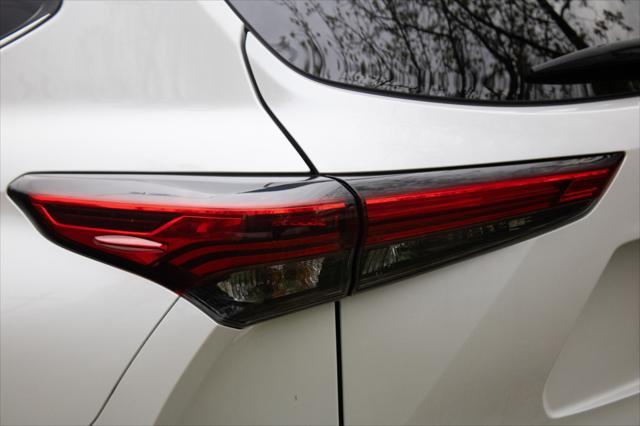 used 2023 Toyota Highlander car, priced at $36,150