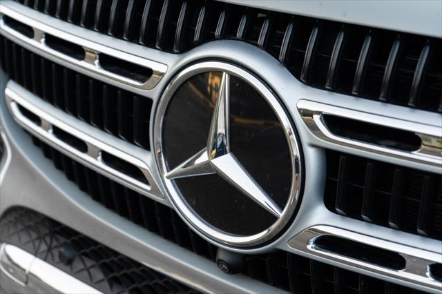 used 2024 Mercedes-Benz GLE 450 car, priced at $64,450