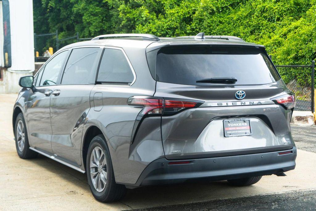 used 2022 Toyota Sienna car, priced at $37,920