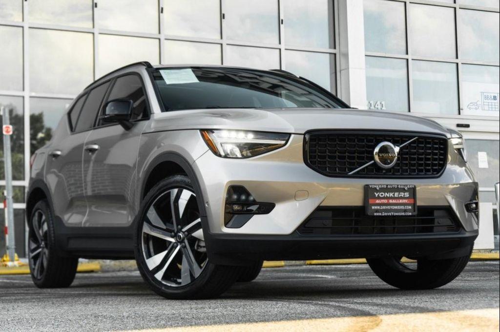used 2023 Volvo XC40 car, priced at $30,670
