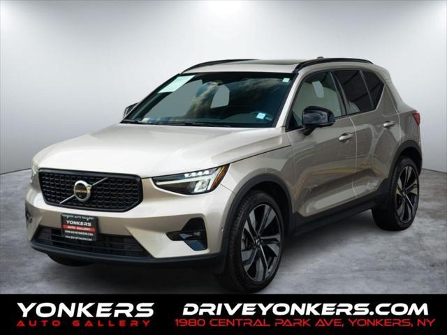 used 2023 Volvo XC40 car, priced at $31,775