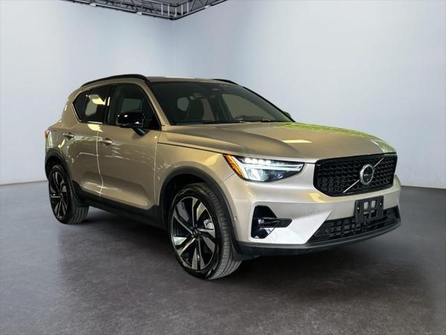 used 2023 Volvo XC40 car, priced at $32,025