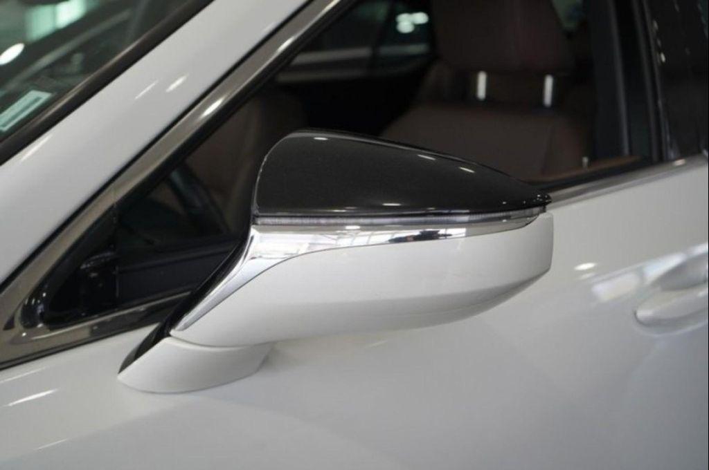 used 2023 Lexus ES 250 car, priced at $25,350