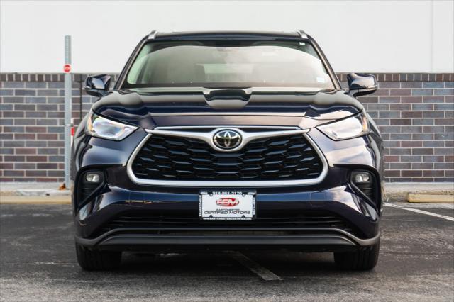 used 2021 Toyota Highlander car, priced at $28,205