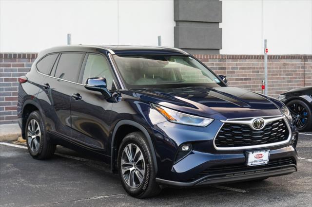 used 2021 Toyota Highlander car, priced at $28,205