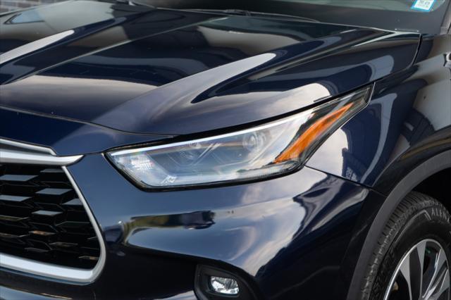 used 2021 Toyota Highlander car, priced at $28,205