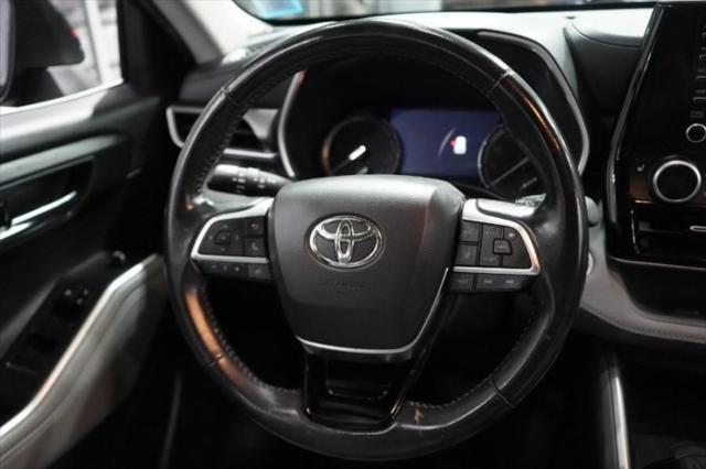 used 2021 Toyota Highlander car, priced at $28,205