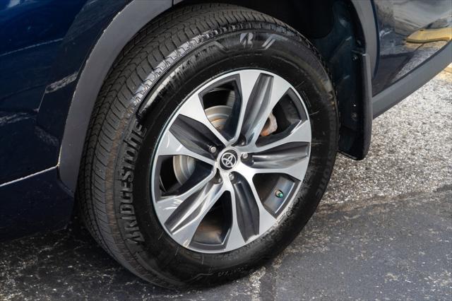 used 2021 Toyota Highlander car, priced at $28,205