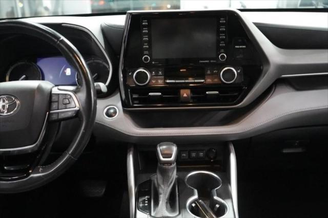 used 2021 Toyota Highlander car, priced at $28,205