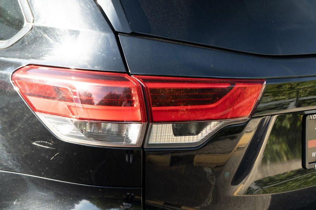 used 2019 Toyota Highlander car, priced at $14,650