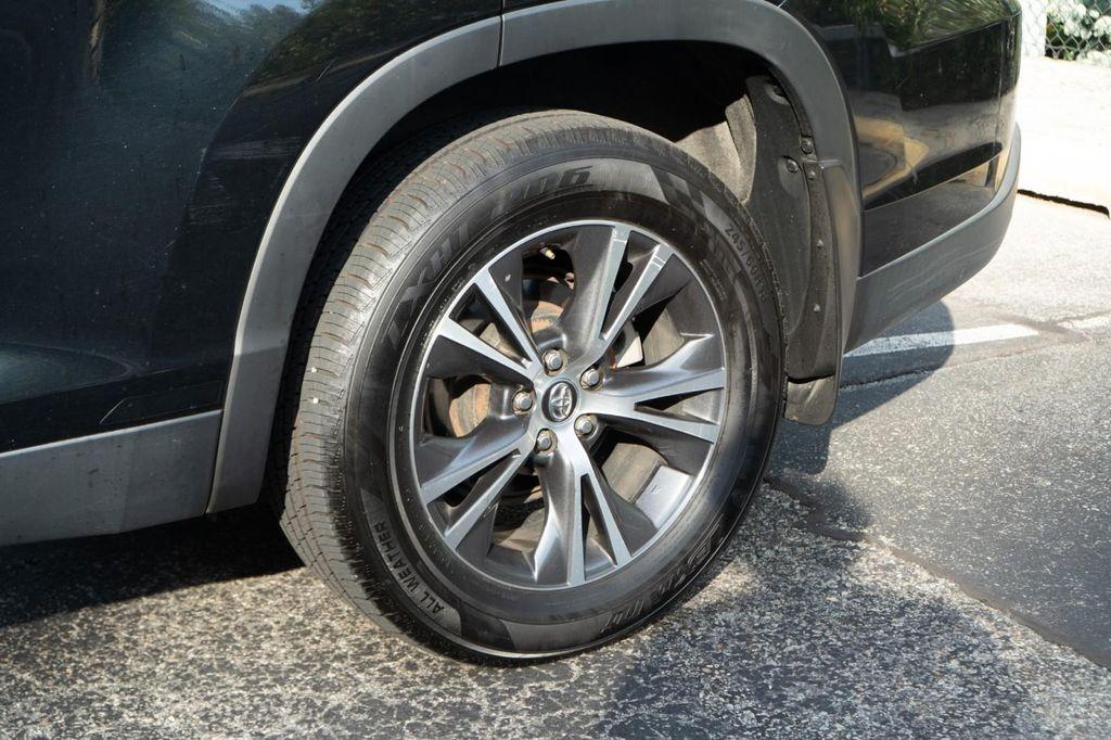 used 2019 Toyota Highlander car, priced at $14,650
