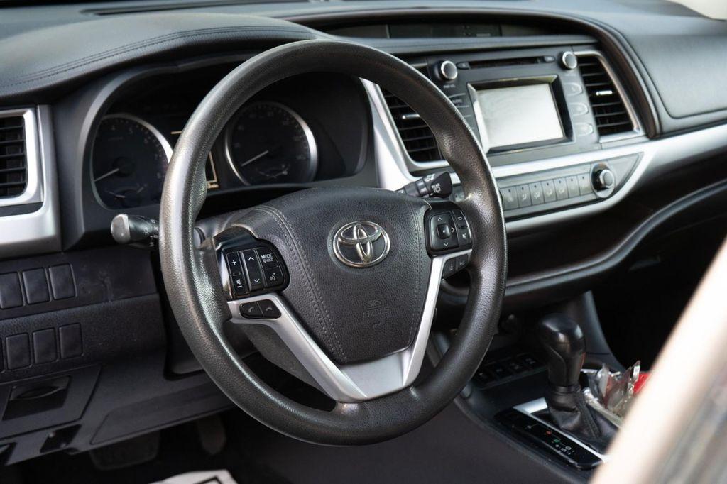used 2019 Toyota Highlander car, priced at $14,650