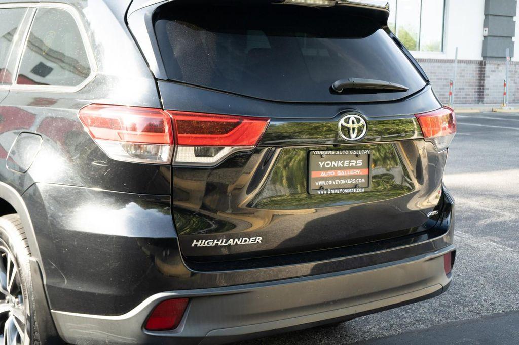 used 2019 Toyota Highlander car, priced at $14,650