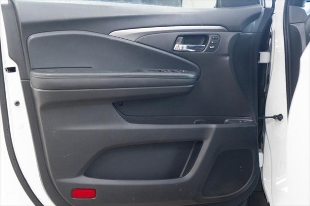 used 2021 Honda Passport car, priced at $21,960