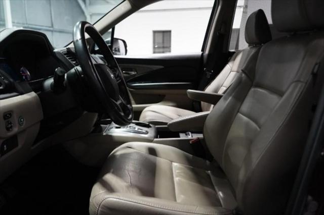 used 2022 Honda Pilot car, priced at $30,750