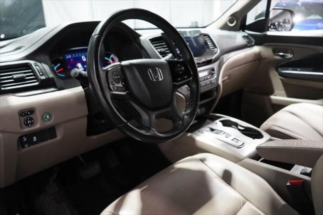 used 2022 Honda Pilot car, priced at $30,750