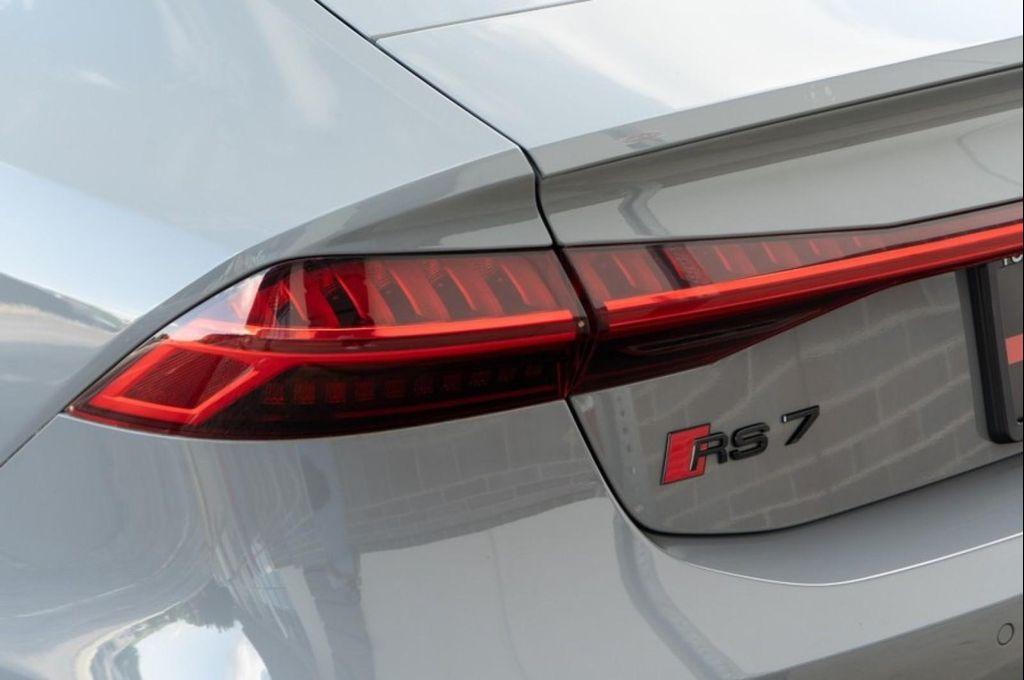 used 2022 Audi RS 7 car, priced at $84,350