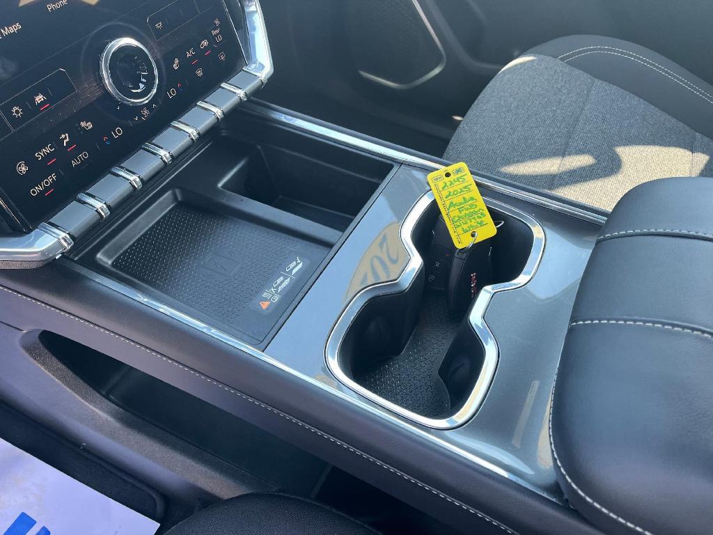 used 2025 GMC Acadia car, priced at $38,999