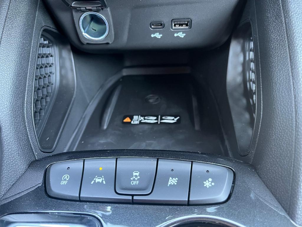 new 2025 Chevrolet TrailBlazer car, priced at $28,475