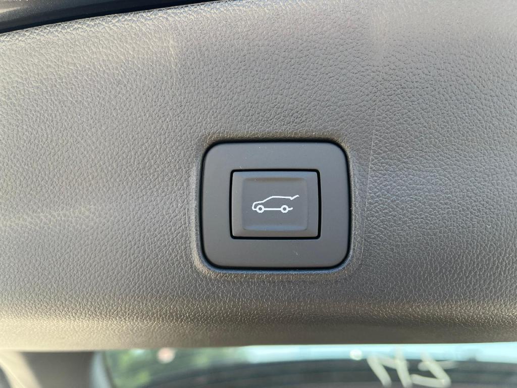 new 2025 Chevrolet TrailBlazer car, priced at $28,475