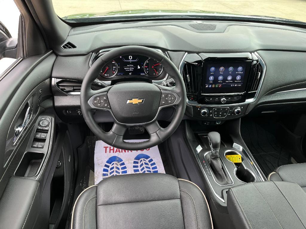 used 2023 Chevrolet Traverse car, priced at $38,999