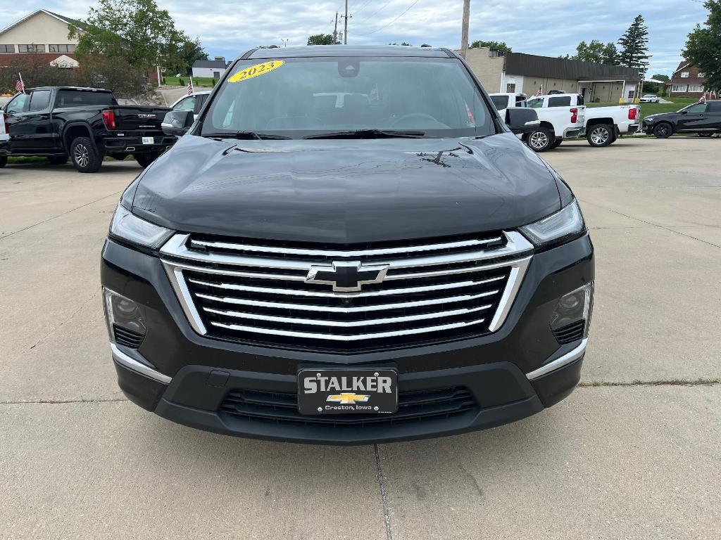 used 2023 Chevrolet Traverse car, priced at $38,999
