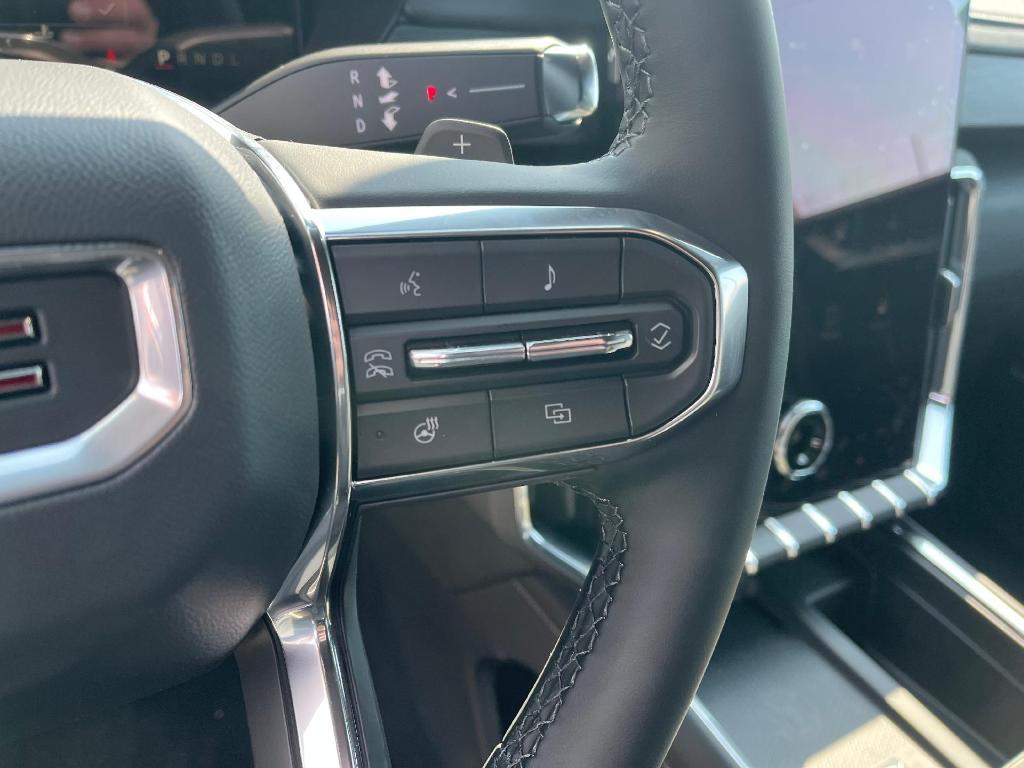 new 2025 GMC Acadia car, priced at $49,825