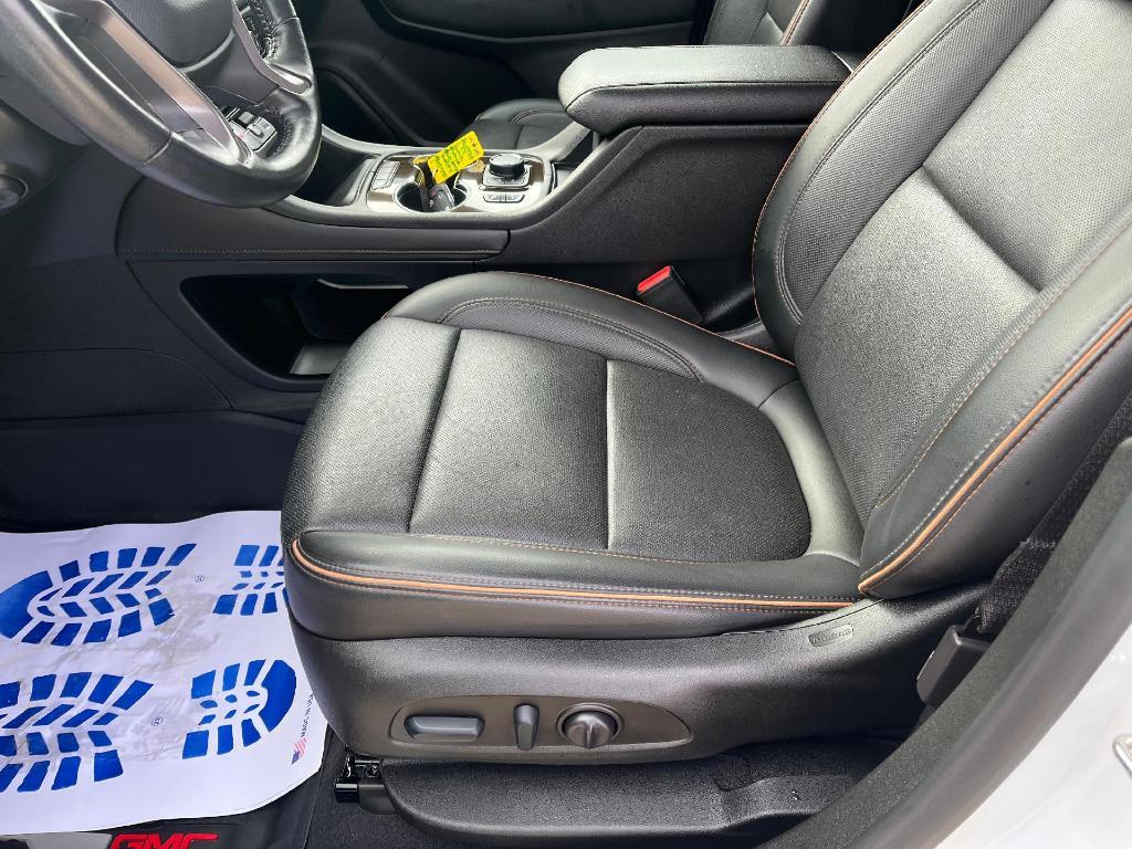 used 2022 GMC Acadia car, priced at $28,980