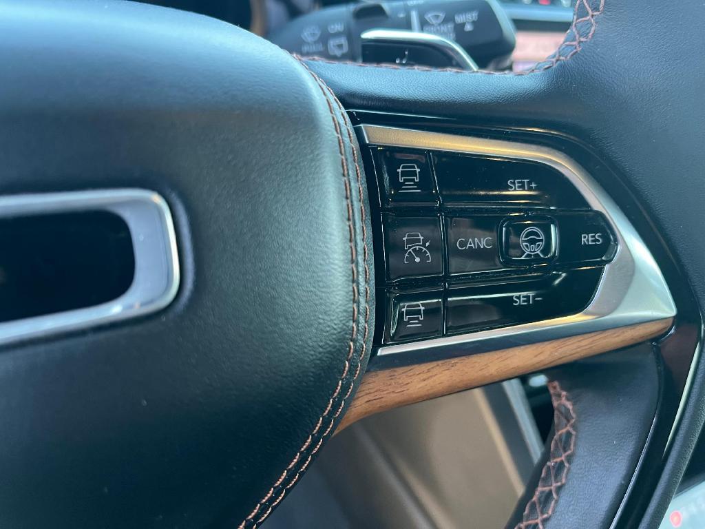 used 2023 Jeep Grand Cherokee car, priced at $45,987
