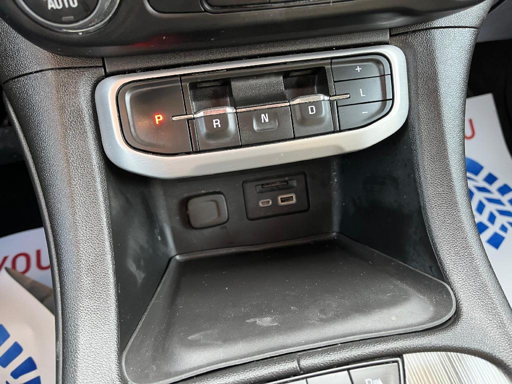 used 2023 GMC Acadia car, priced at $27,999