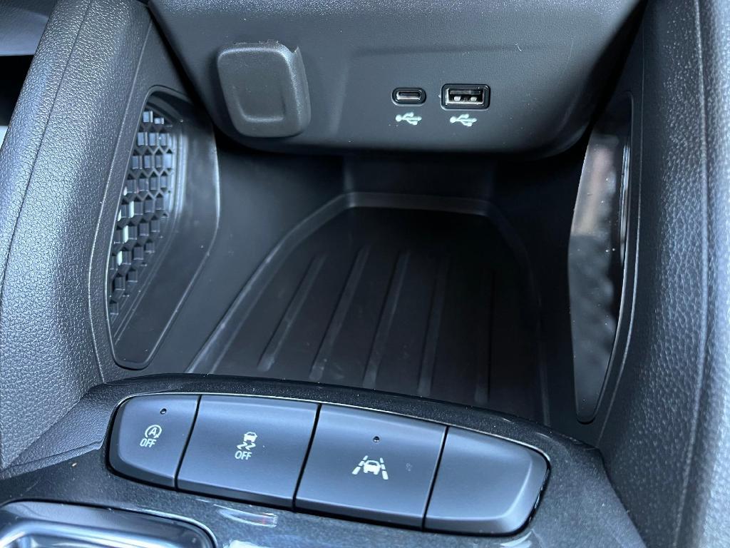 used 2025 Chevrolet TrailBlazer car, priced at $25,495