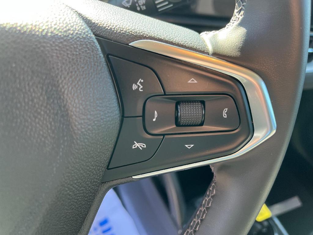 used 2025 Chevrolet TrailBlazer car, priced at $25,495