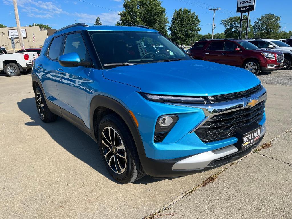used 2025 Chevrolet TrailBlazer car, priced at $25,495