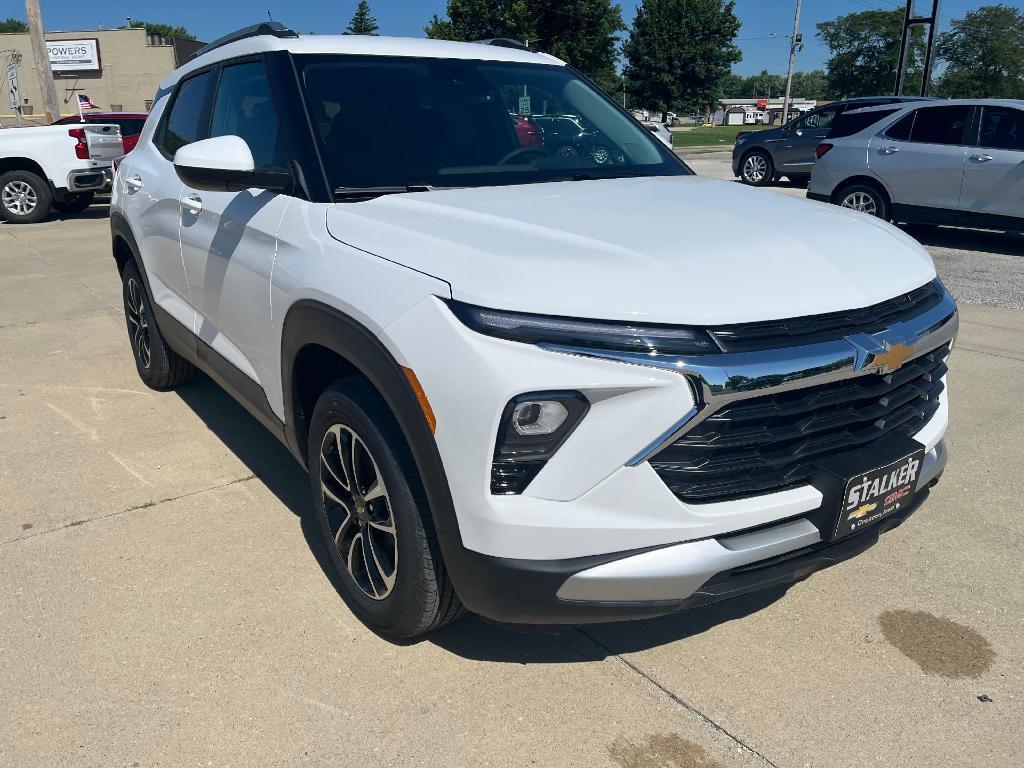 new 2026 Chevrolet TrailBlazer car, priced at $30,275