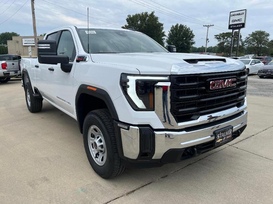 new 2024 GMC Sierra 2500 car, priced at $67,375