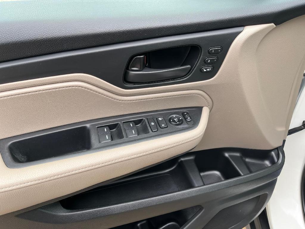 used 2018 Honda Odyssey car, priced at $21,495