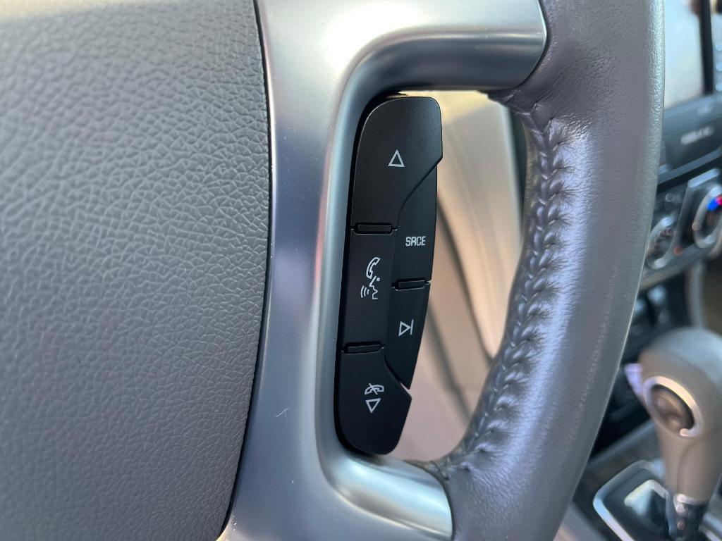 used 2015 Chevrolet Traverse car, priced at $12,999