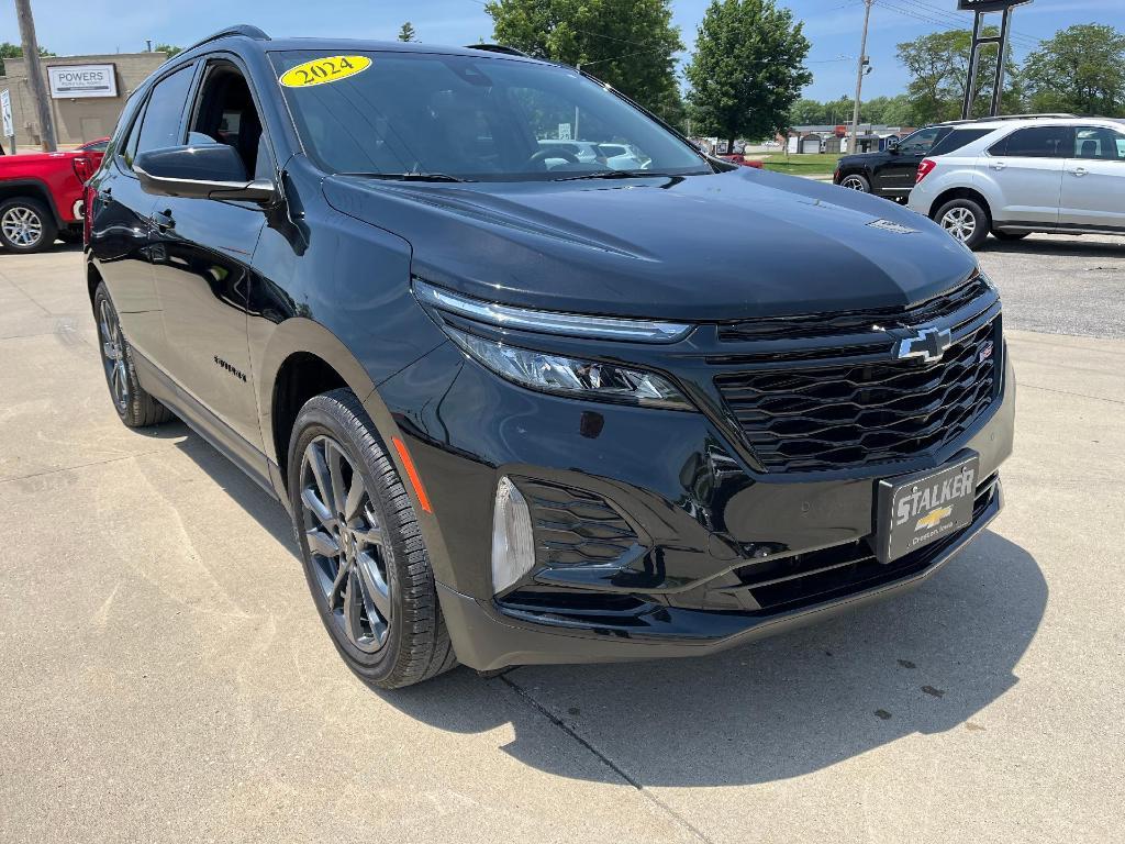 used 2024 Chevrolet Equinox car, priced at $32,999