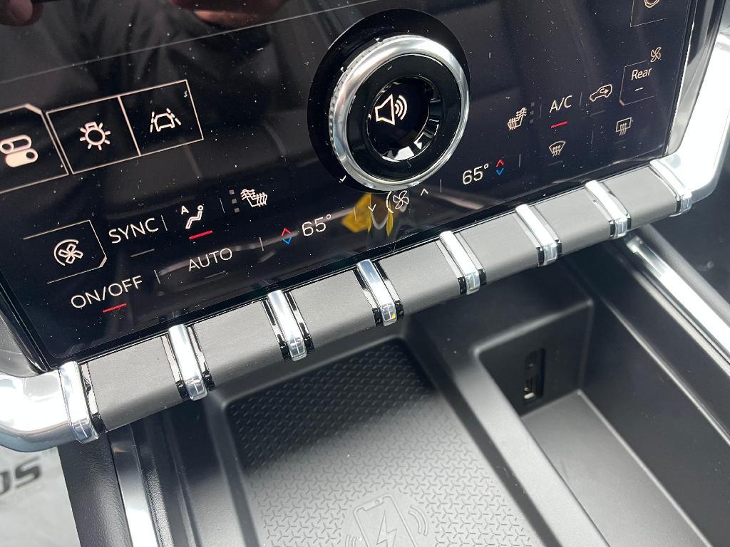new 2025 GMC Acadia car, priced at $52,275