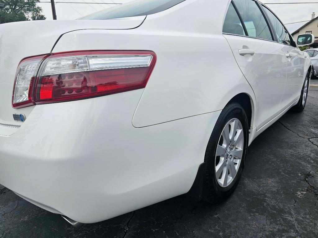 used 2009 Toyota Camry Hybrid car, priced at $9,995
