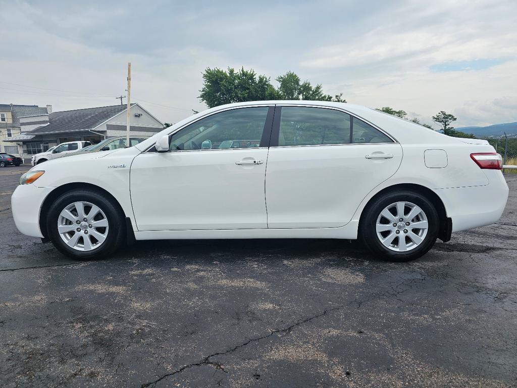 used 2009 Toyota Camry Hybrid car, priced at $9,995