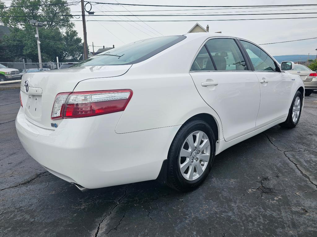 used 2009 Toyota Camry Hybrid car, priced at $9,995