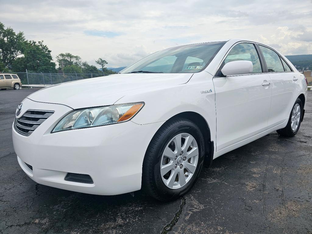 used 2009 Toyota Camry Hybrid car, priced at $9,995