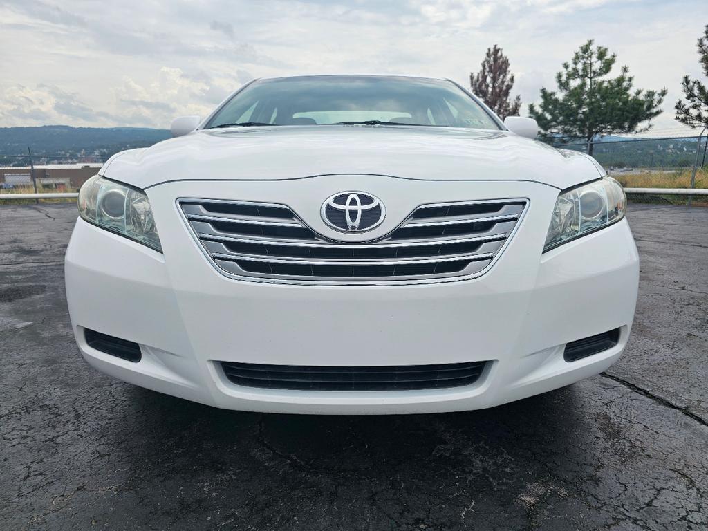 used 2009 Toyota Camry Hybrid car, priced at $9,995