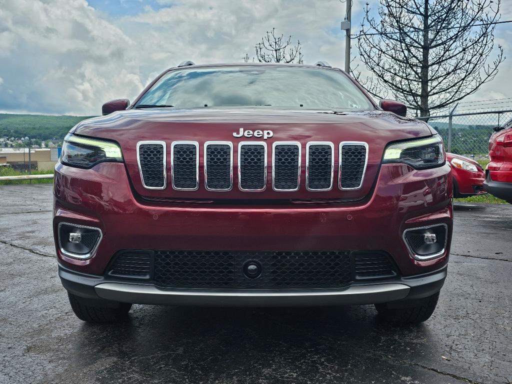 used 2020 Jeep Cherokee car, priced at $18,995