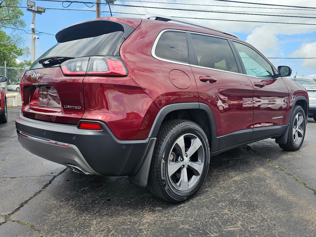 used 2020 Jeep Cherokee car, priced at $18,995