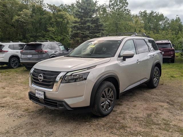 new 2025 Nissan Pathfinder car, priced at $45,525