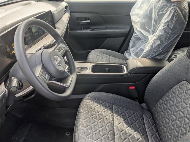 new 2025 Nissan Kicks car, priced at $26,555