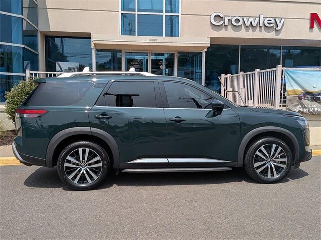 used 2023 Nissan Pathfinder car, priced at $37,786